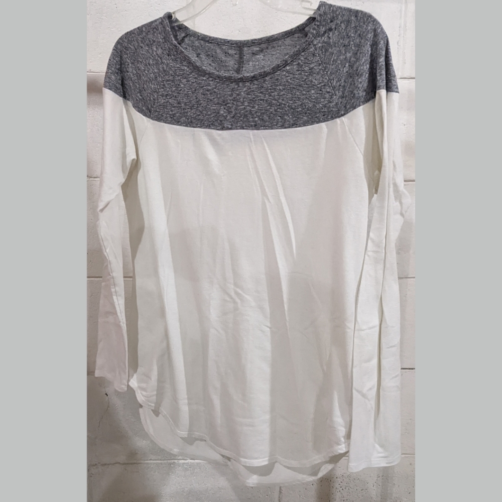 Athleta long sleeve shirt